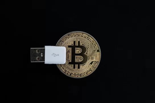 专家建议：通过分散投资降低加密货币风险